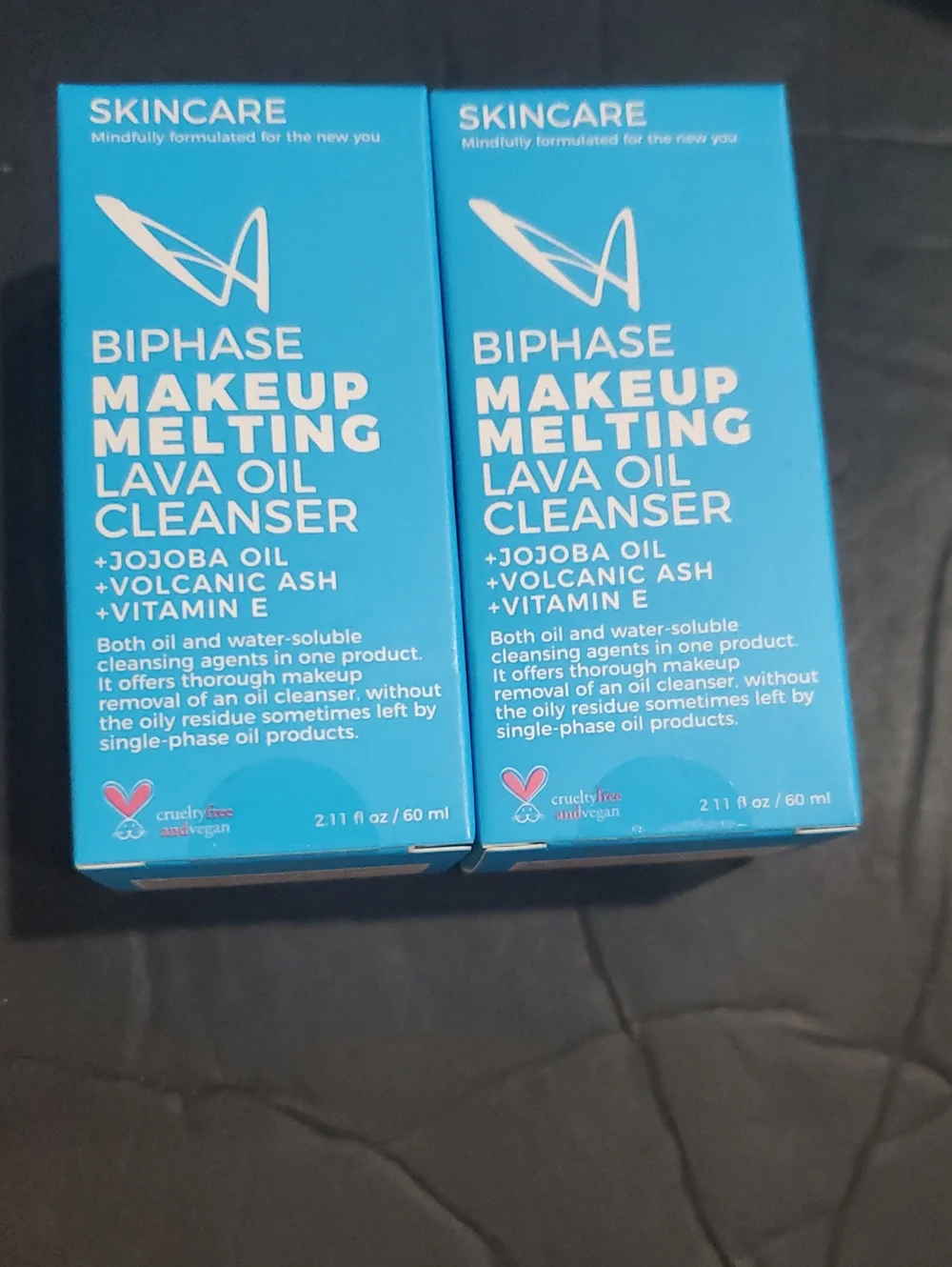 2pack makeup melting jojoba oil viramin E and volcanic ash lava oil cleanser NEW